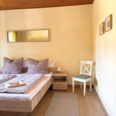 Julia Apartmanhaz Apartament *